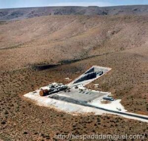Bases subterrâneas militares (Dumbs) da Nova Ordem Mundial nos EUA 18 entrada-de-bases-subterraneas