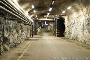 Bases subterrâneas militares (Dumbs) da Nova Ordem Mundial nos EUA 11 secoes-bases-militares-subterraneas
