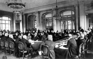 Estados Unidos na 1º Guerra Mundial pela manipulação judaica Sionista 7 conferencia-paz-paris