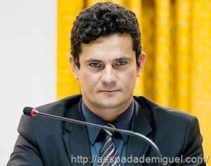 Temer e Sergio Moro no RPG Illuminati em relações com a carta Brasil ? 9 moro-illuminatis