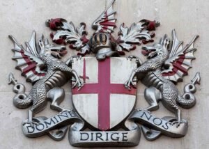A cidade de Londres (coroa) está controlando a dinheiro do mundo 4 escudo-cidade-londres
